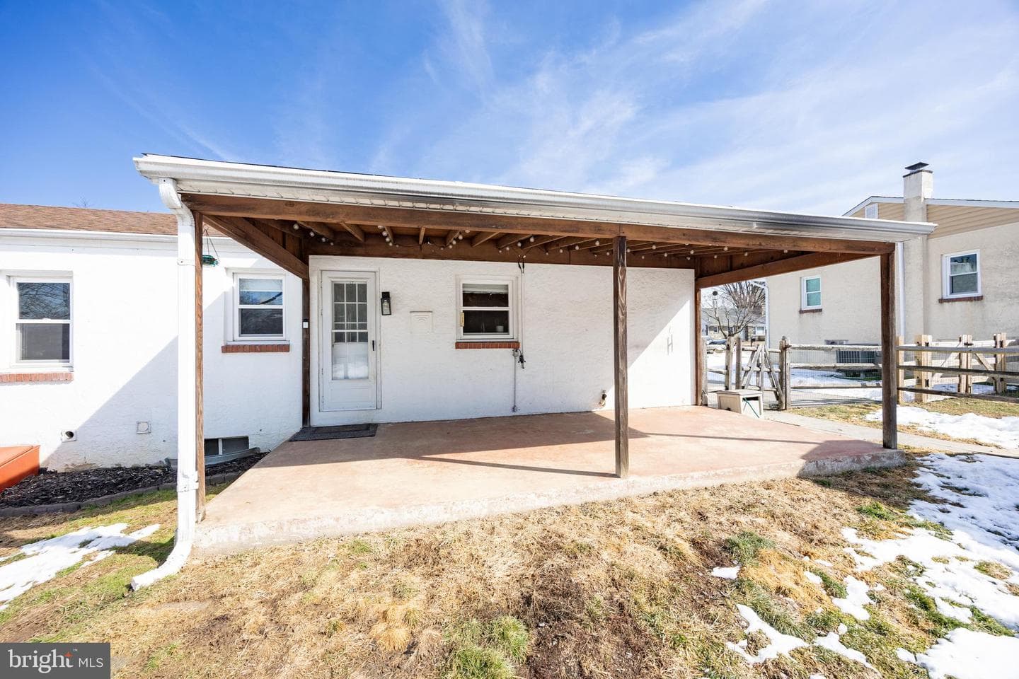 1820 W James Street photo 43