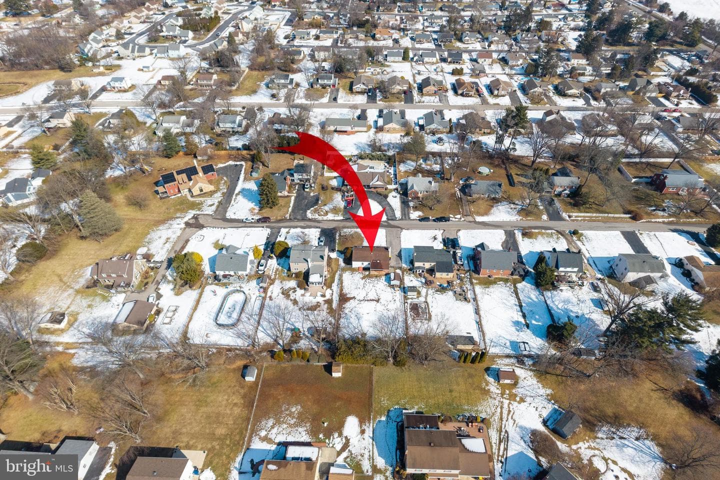 1820 W James Street photo 54