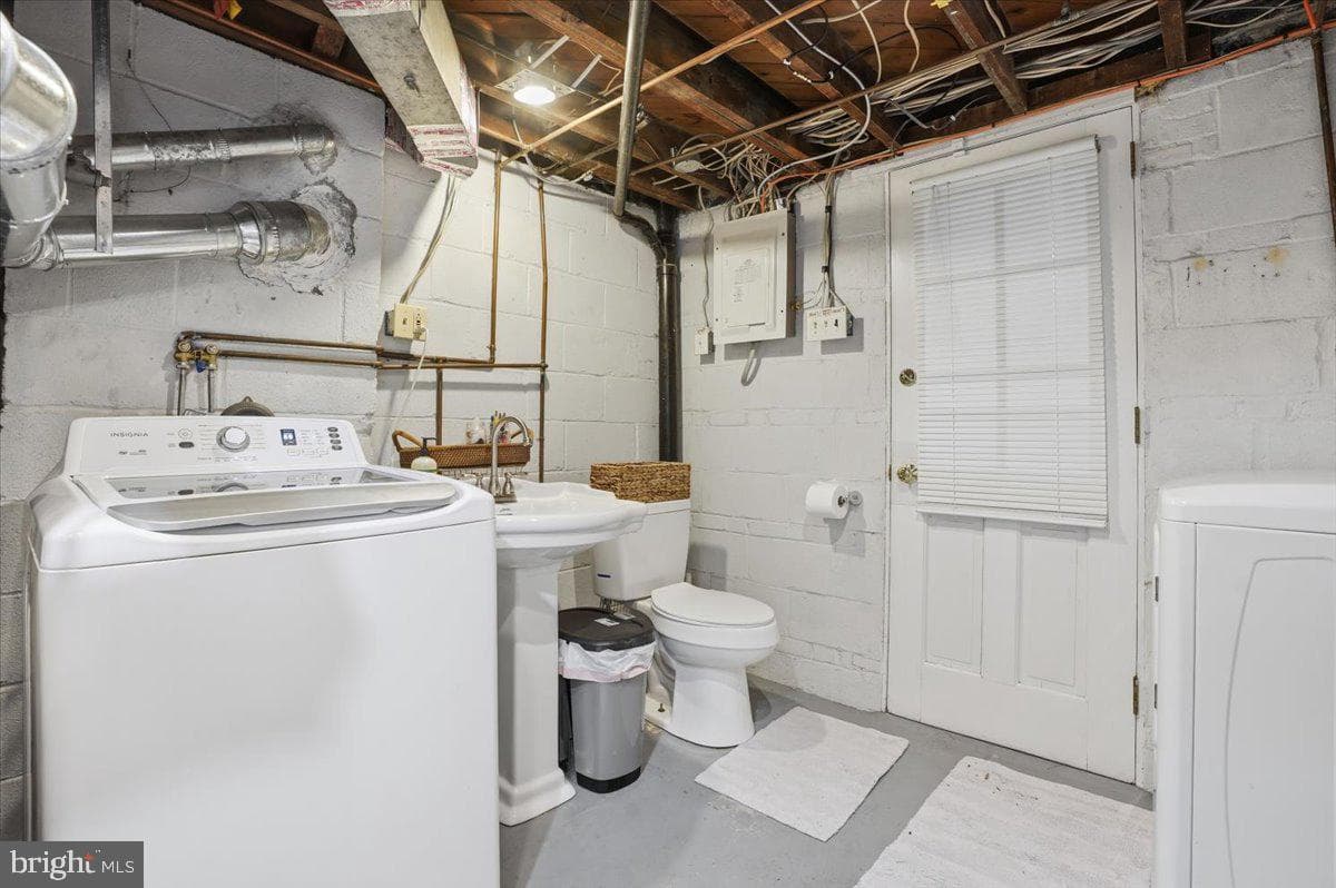 852 Feist Avenue photo 33