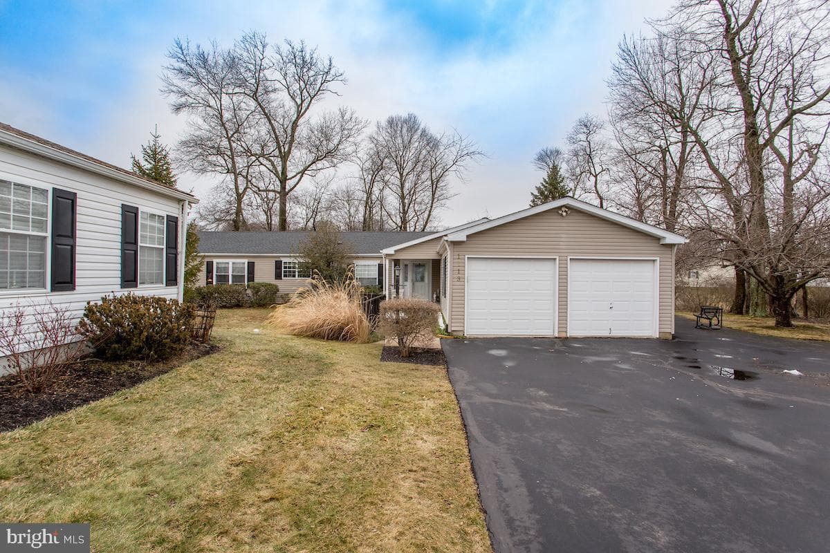 1113 Harvest Lane