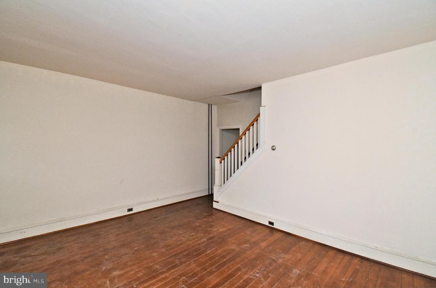54 W Chestnut Street photo 10
