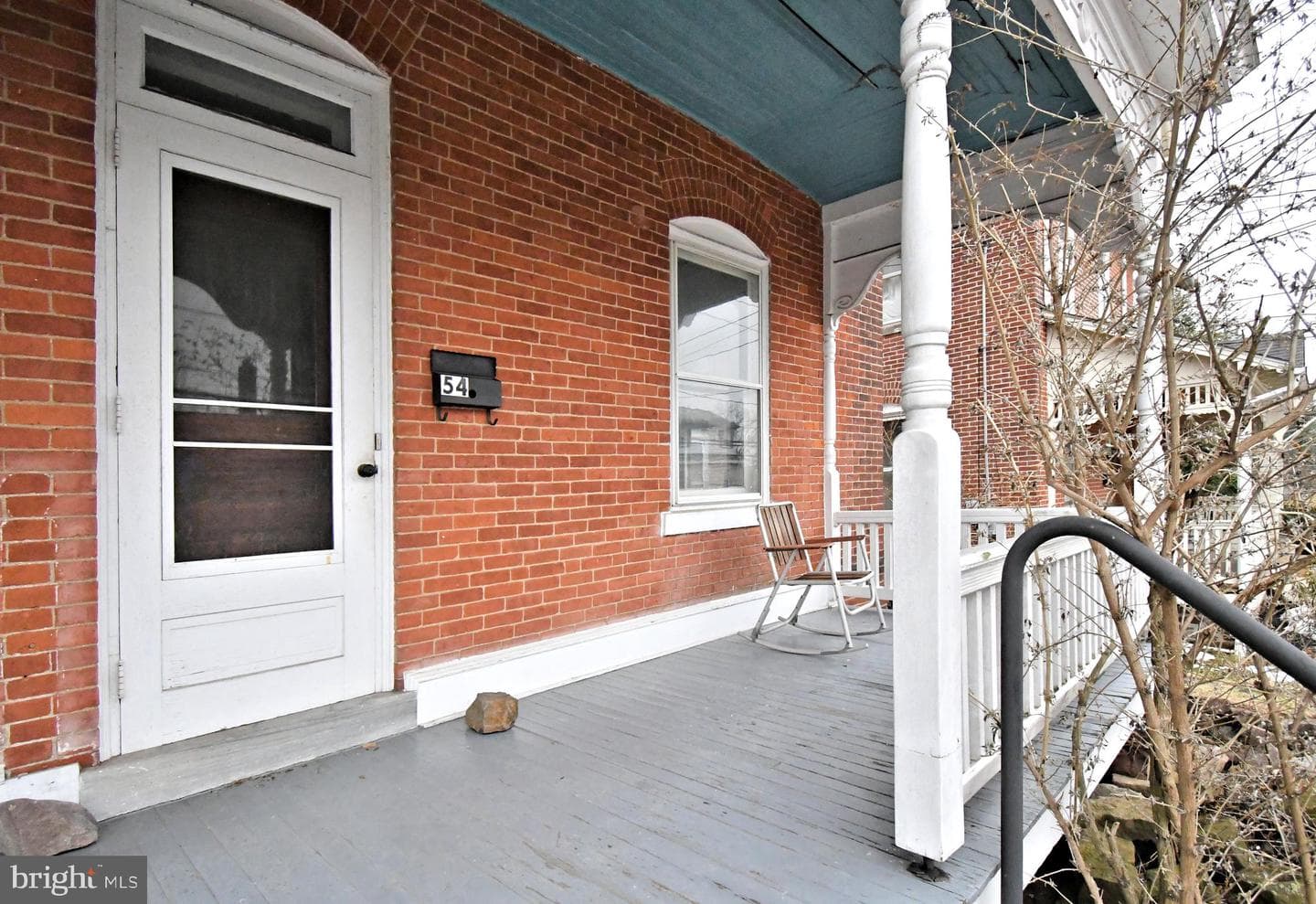 54 W Chestnut Street photo 4