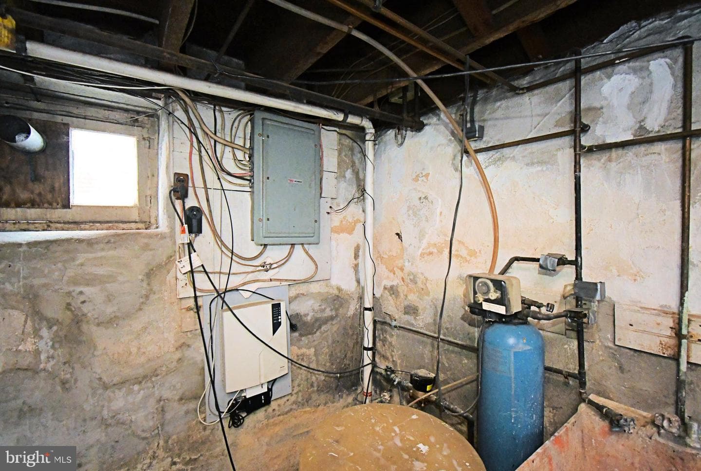 54 W Chestnut Street photo 40