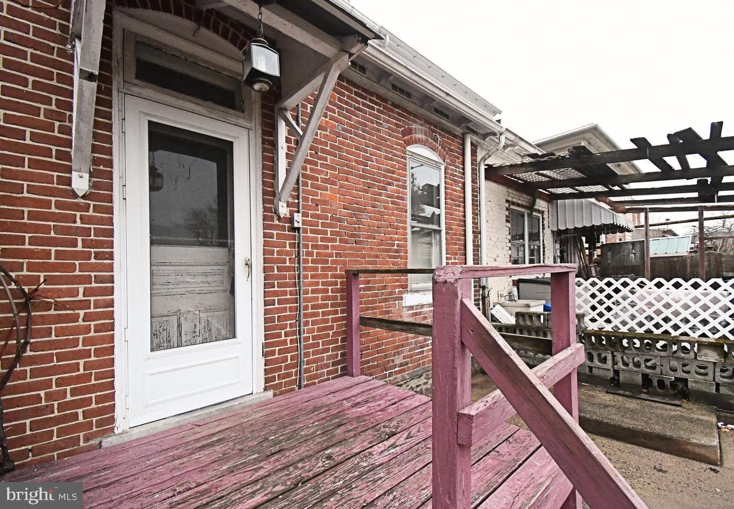 54 W Chestnut Street photo 47
