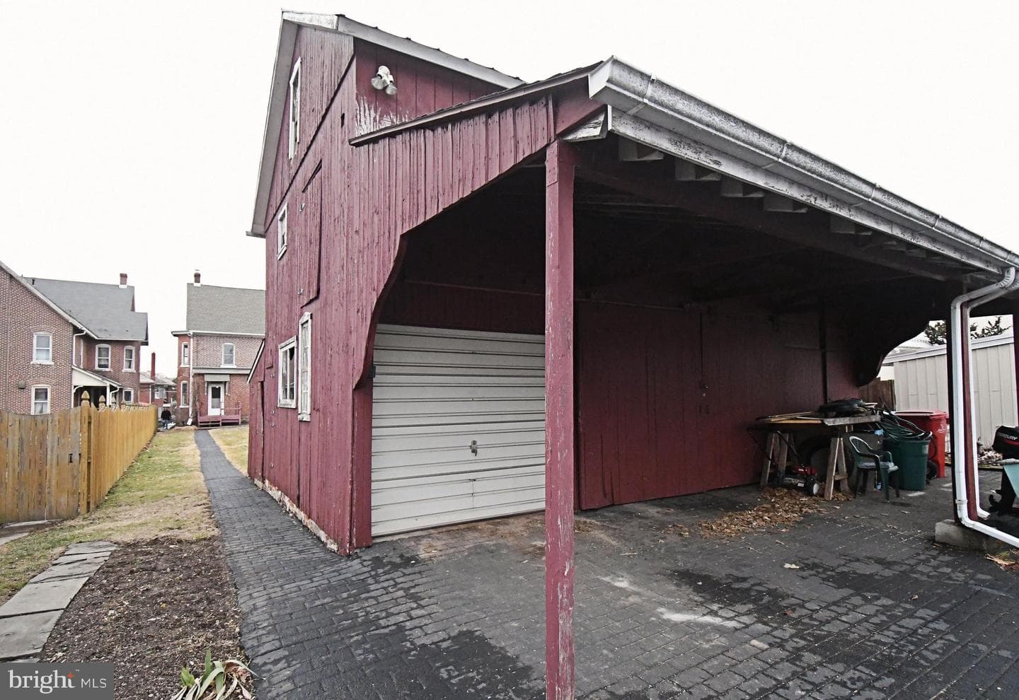 54 W Chestnut Street photo 52