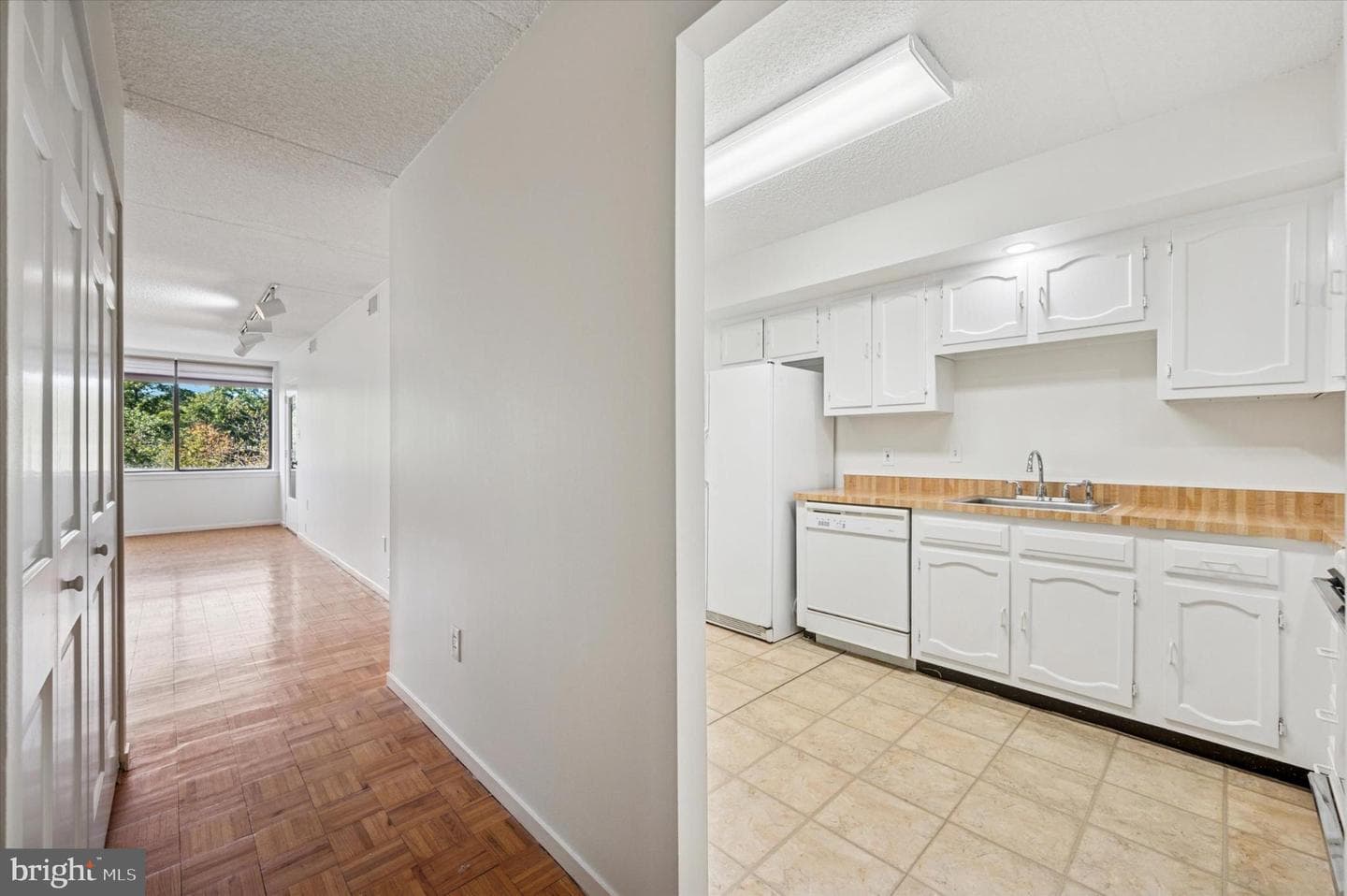 19 Rock Hill Road #7-D photo 18