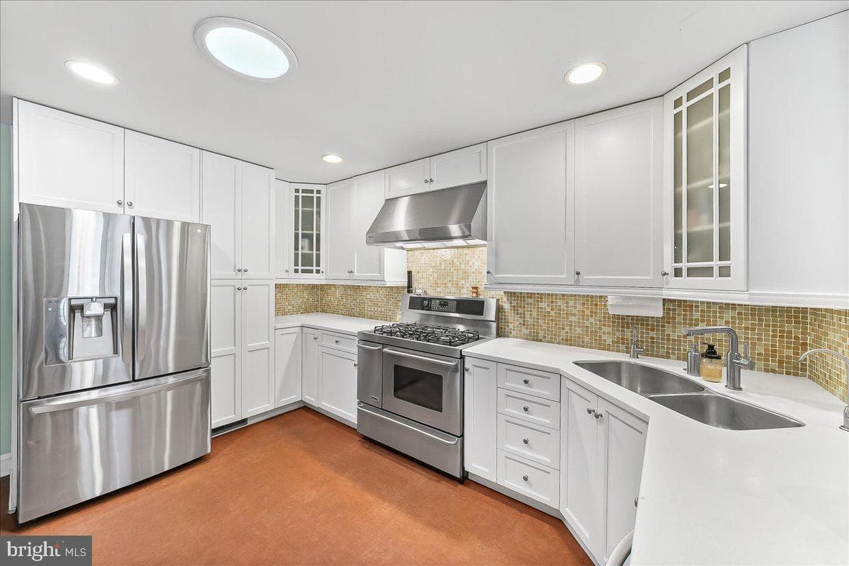 513 Waln Road photo 11