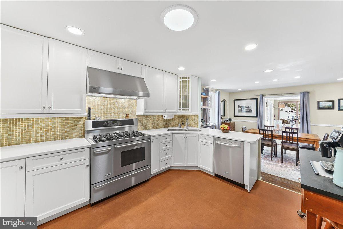 513 Waln Road photo 13