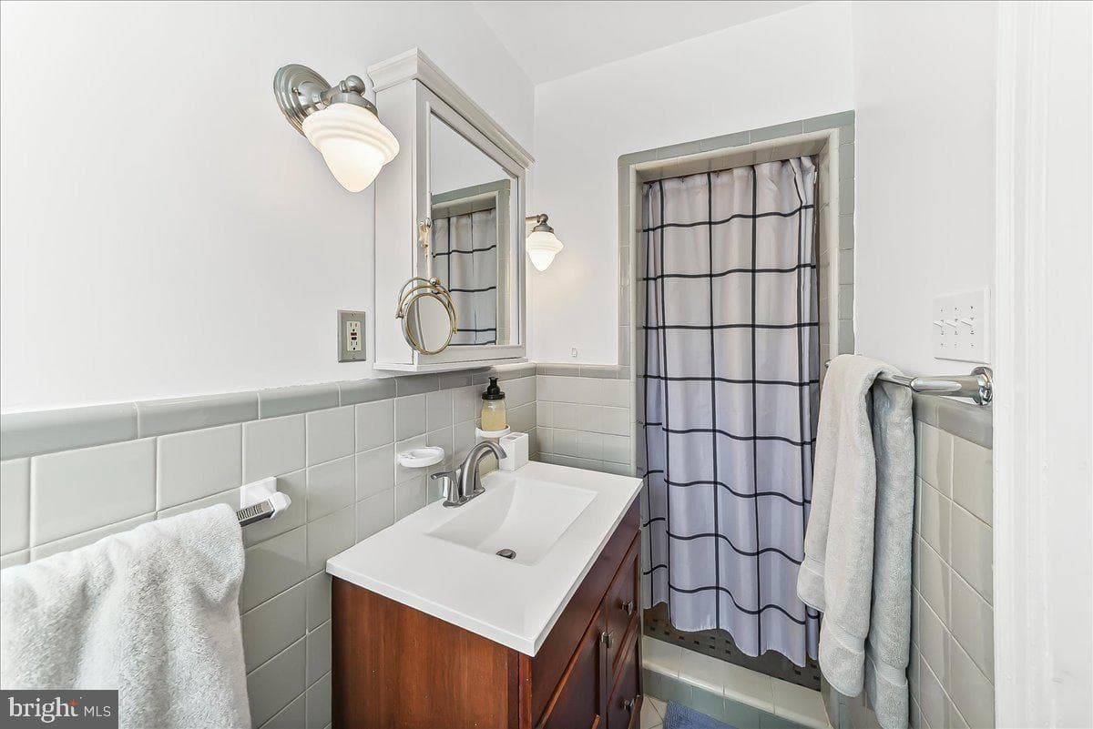 513 Waln Road photo 18