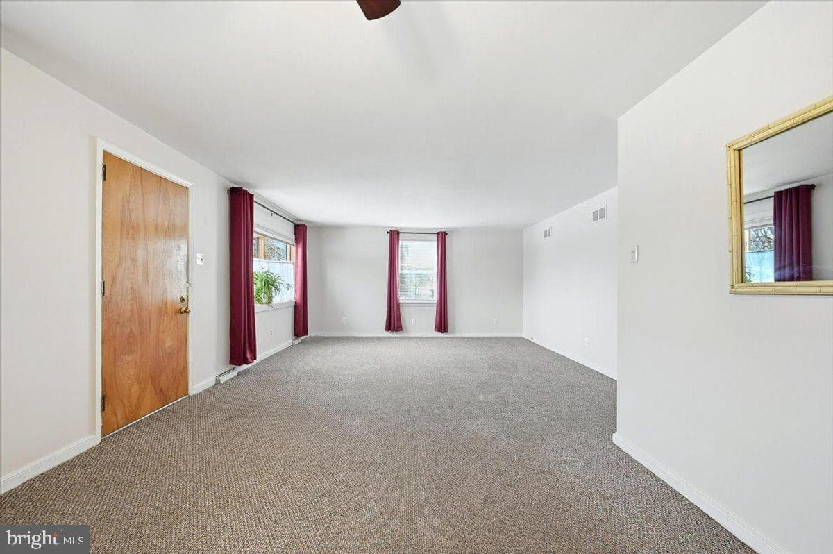 3009 Limekiln Pike photo 10