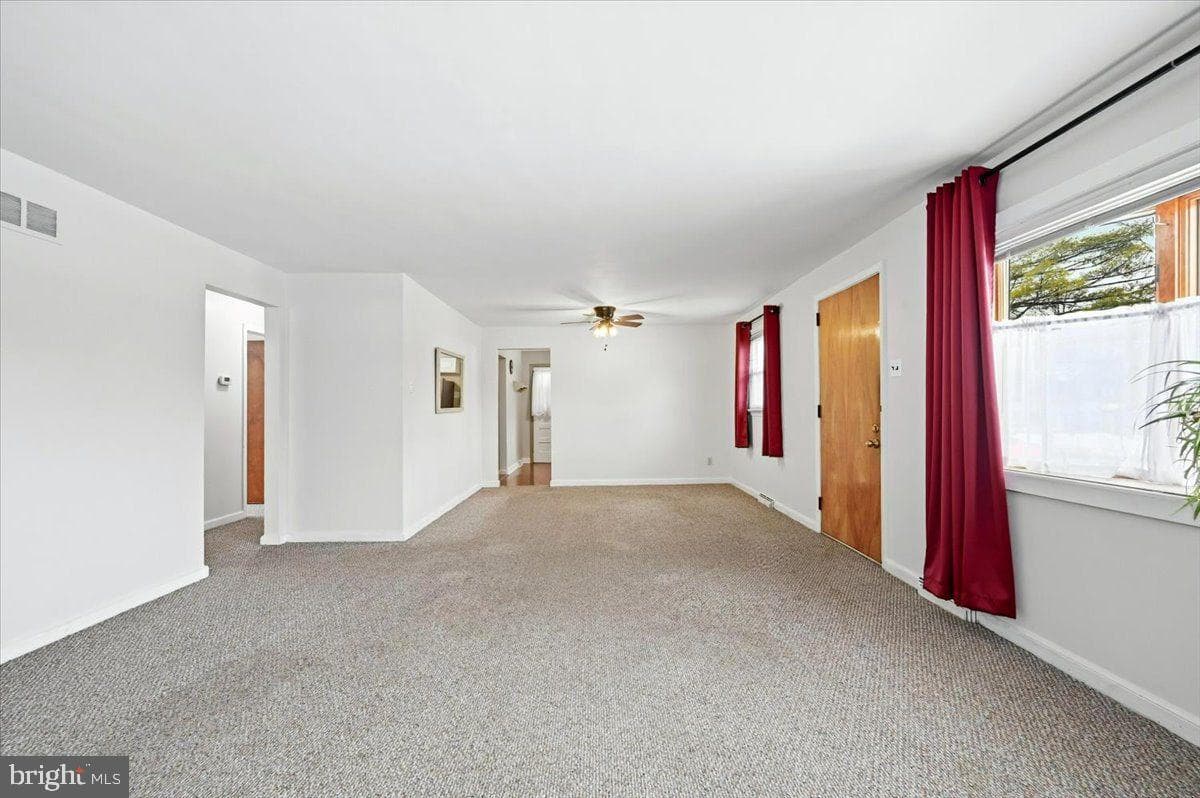 3009 Limekiln Pike photo 13