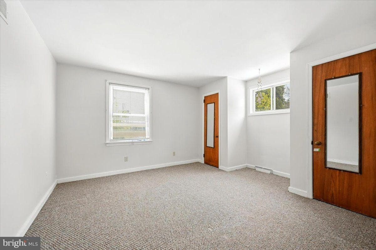 3009 Limekiln Pike photo 14