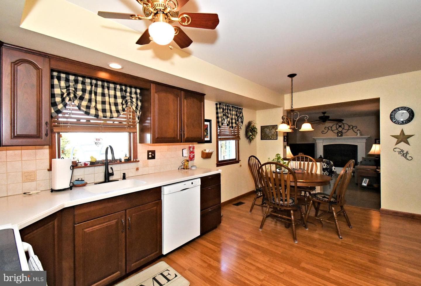 700 Alexander Drive photo 14