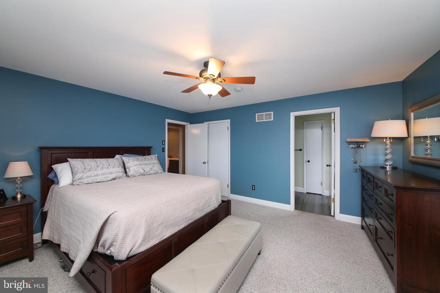 120 Packham Court photo 11