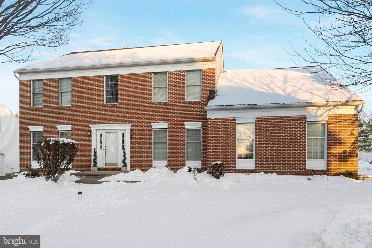 218 Hazeltine Circle photo 2