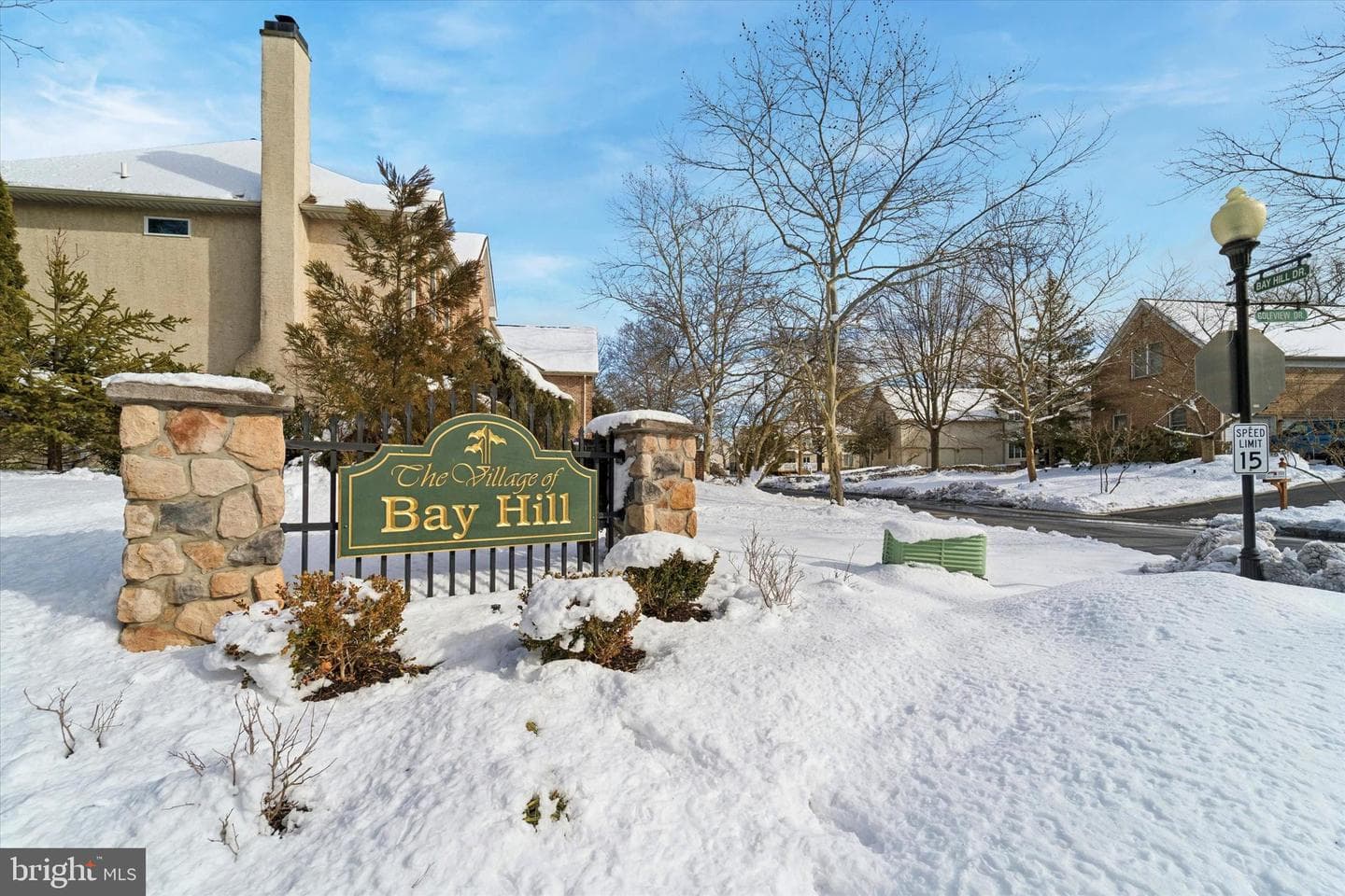 218 Hazeltine Circle photo 40