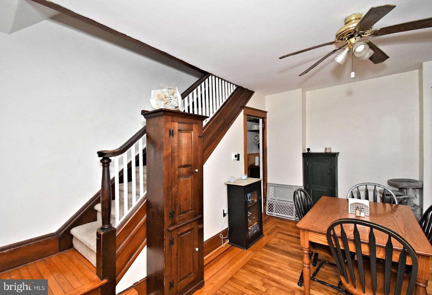 406 S 3rd Avenue photo 13