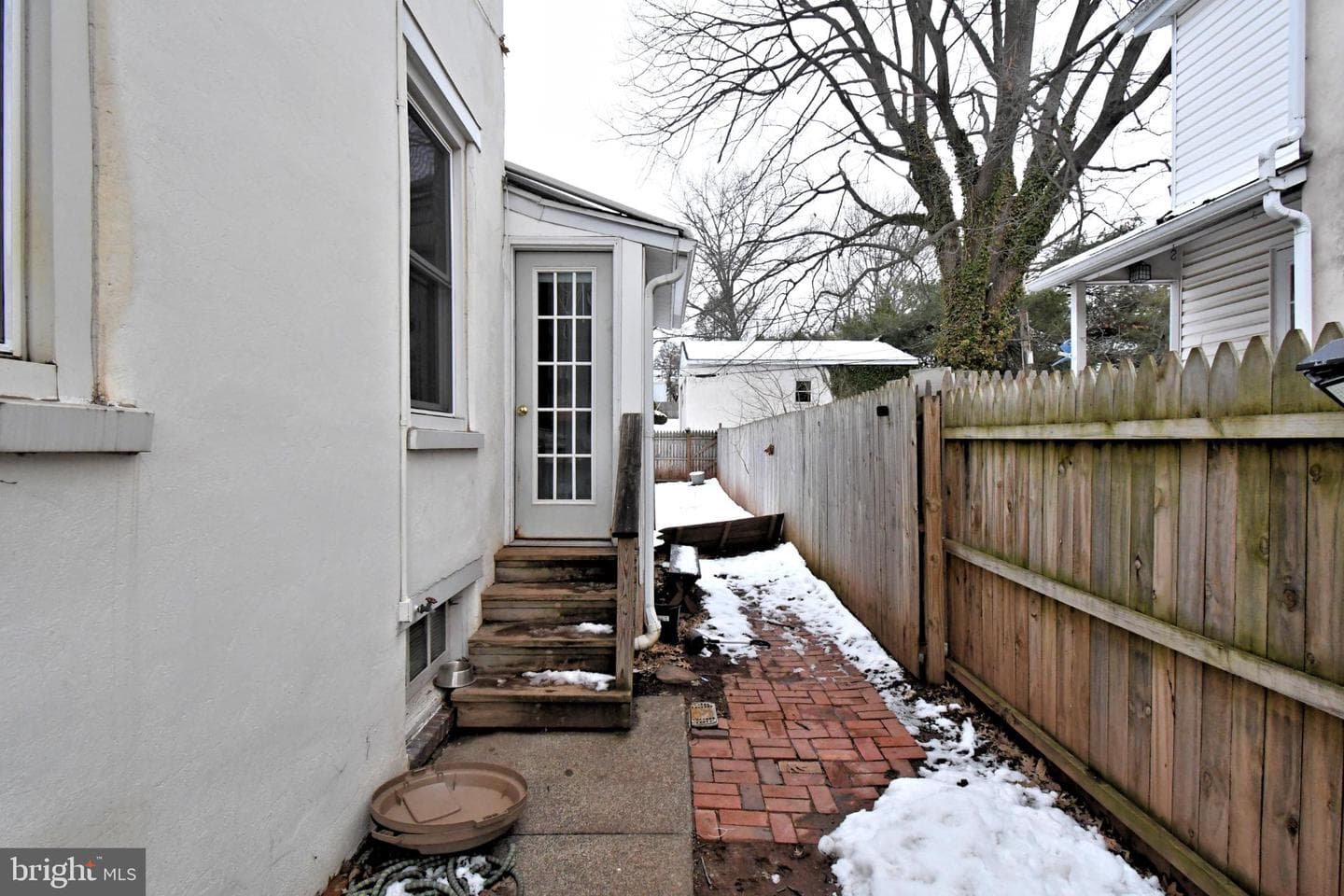 406 S 3rd Avenue photo 43