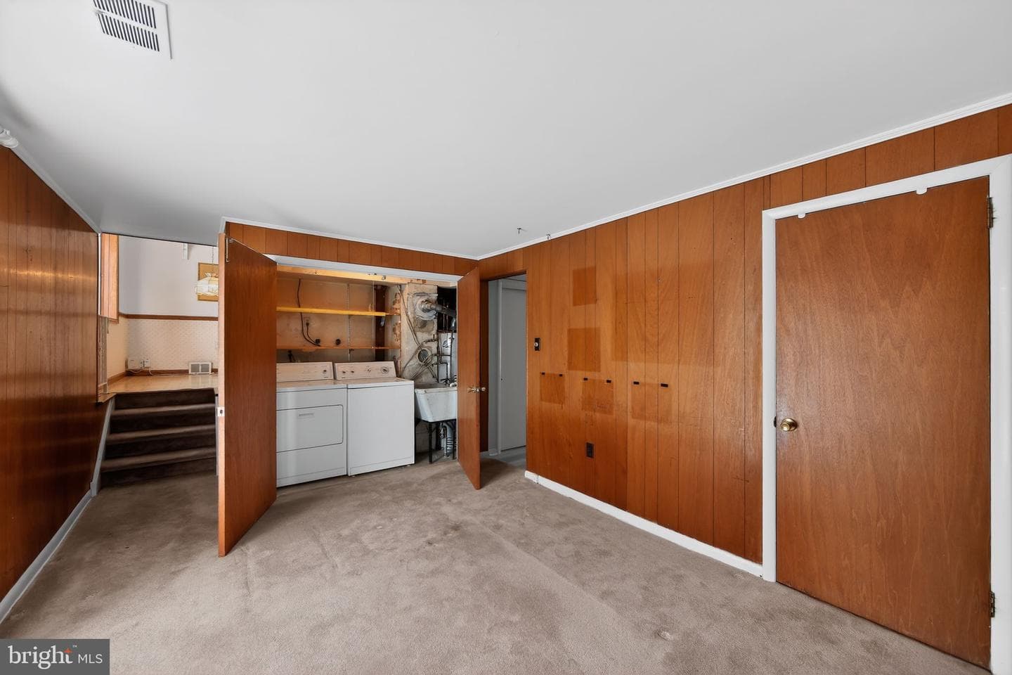 270 Riverview Road photo 10