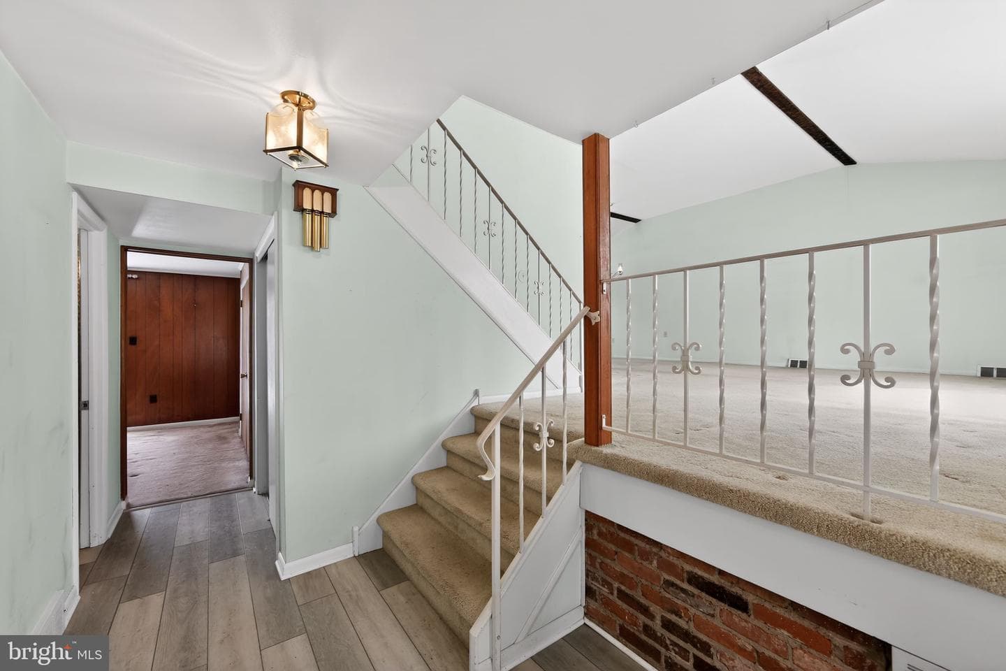 270 Riverview Road photo 6