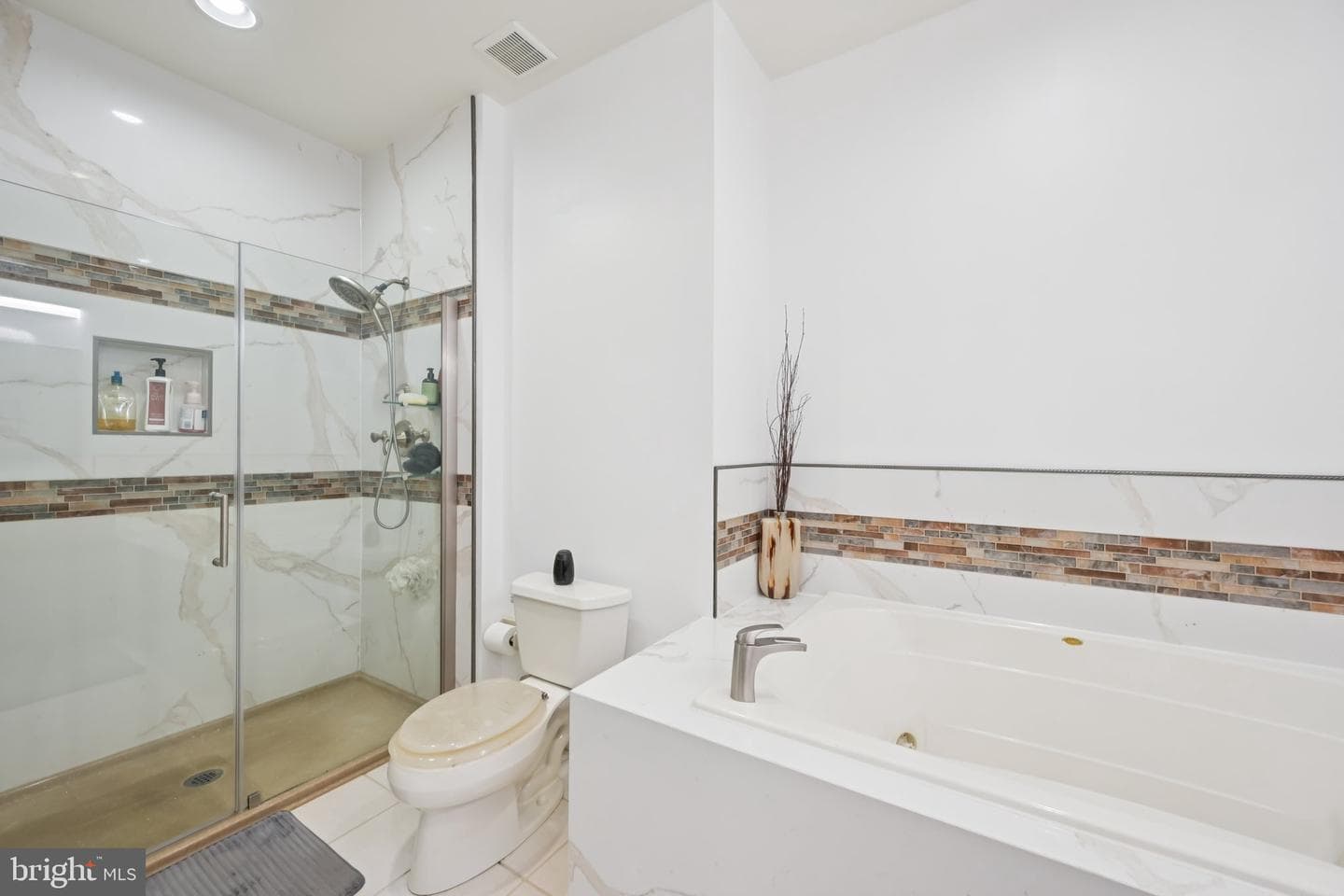 1635 Sloan Way photo 16