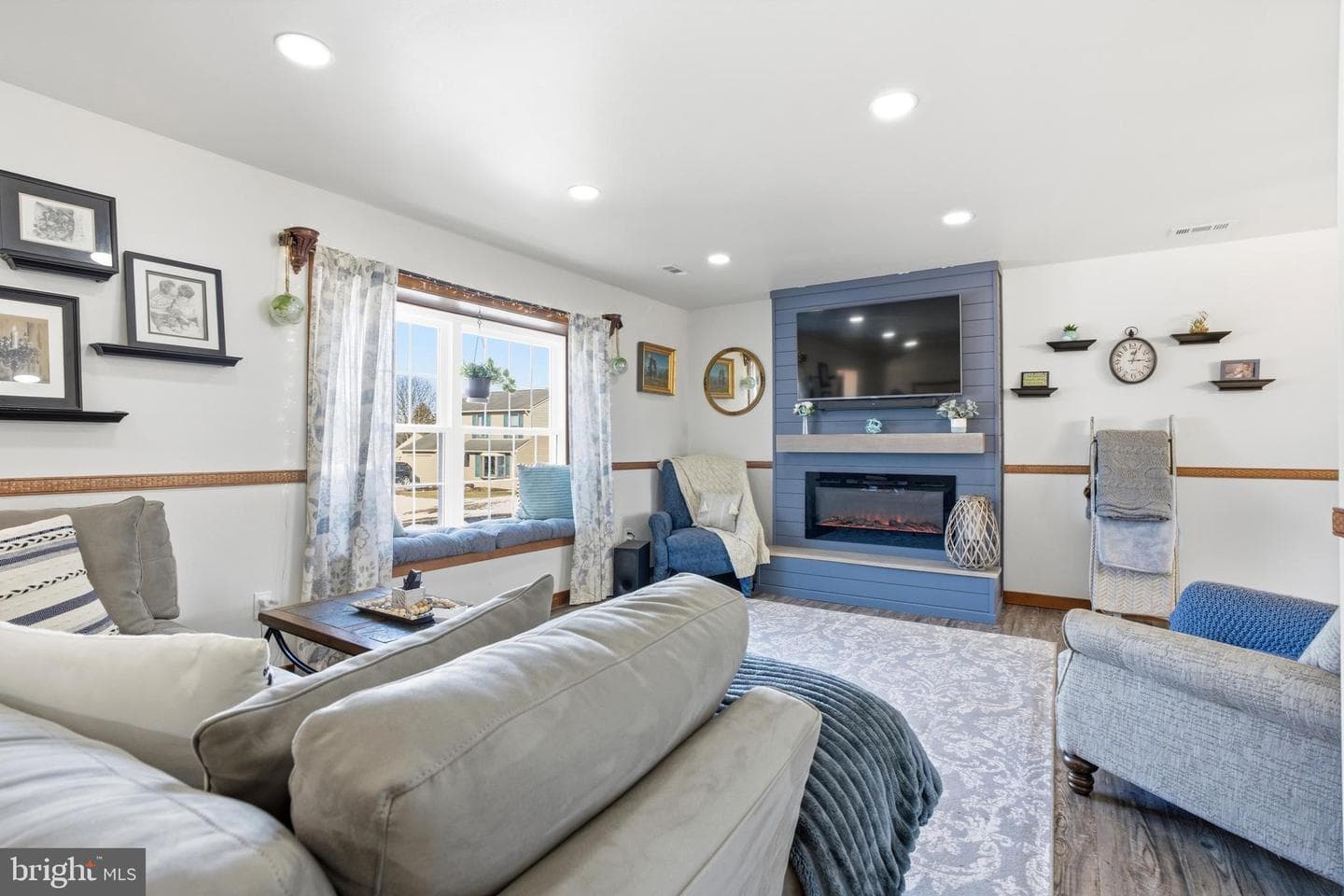 364 Thatcher Circle photo 6