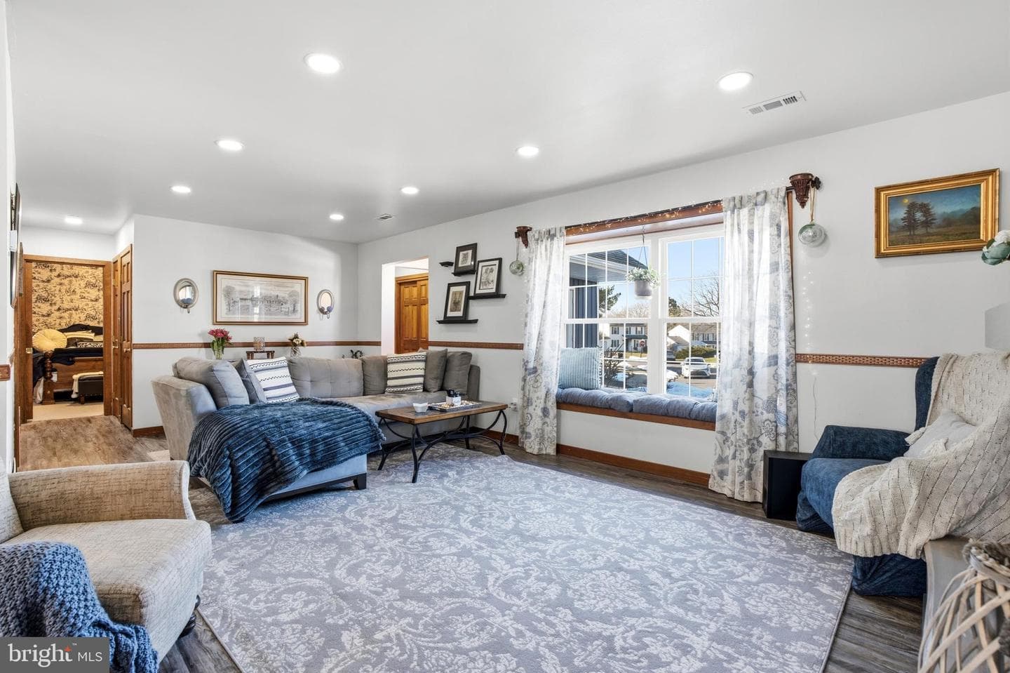 364 Thatcher Circle photo 7