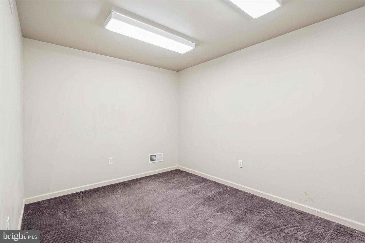 1003 Clover Mill Circle photo 42