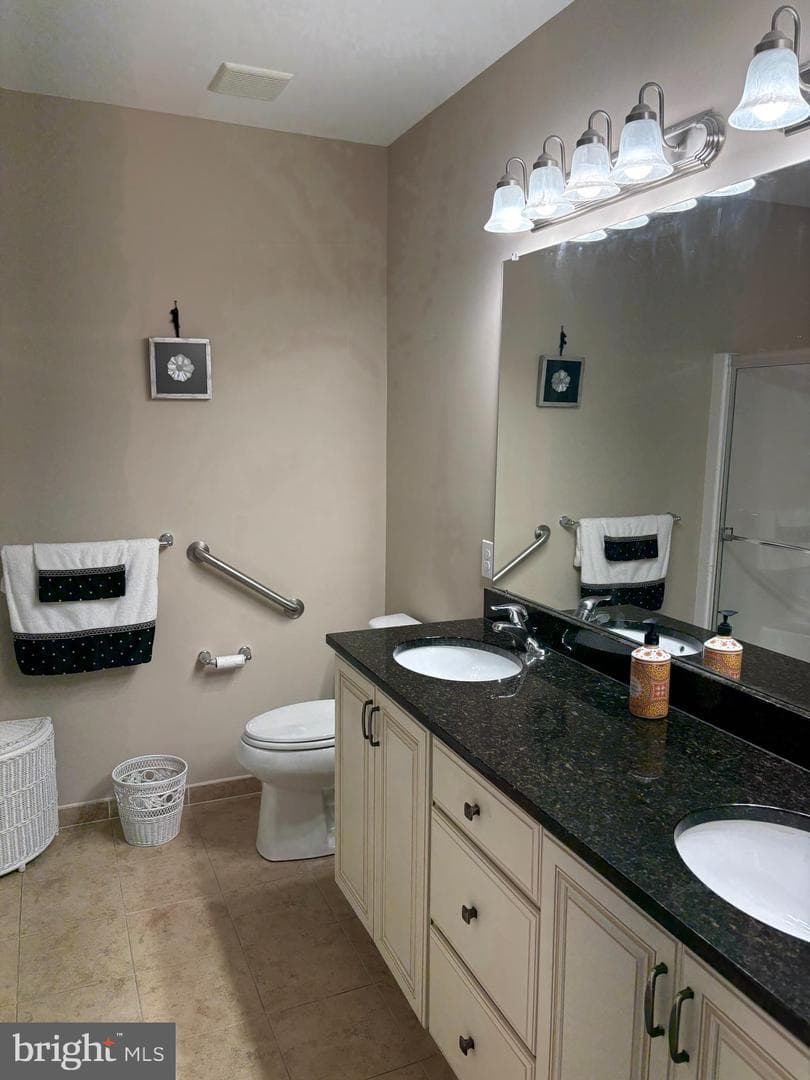 121 Bradbury Drive #b photo 14