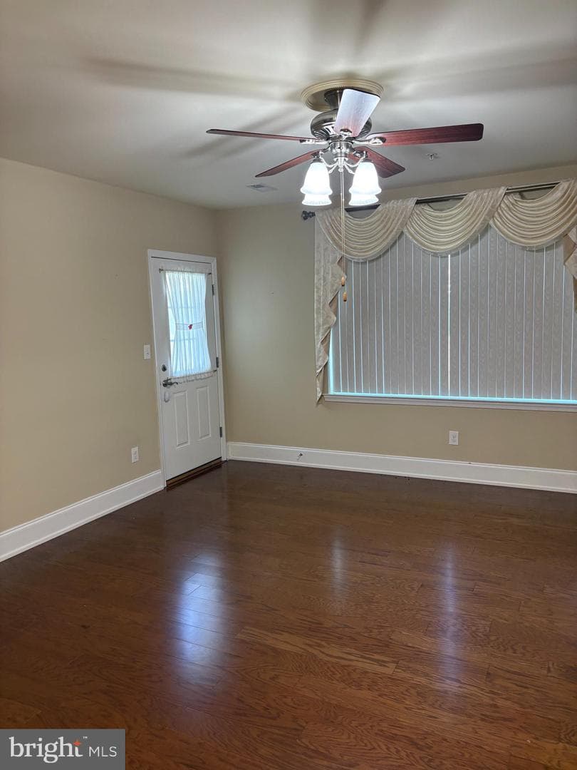 121 Bradbury Drive #b photo 8