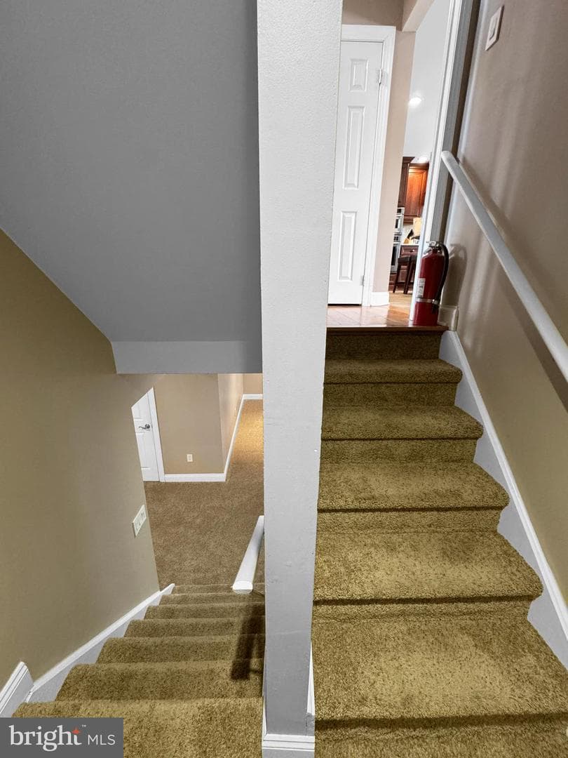 188 Freeland Drive photo 17