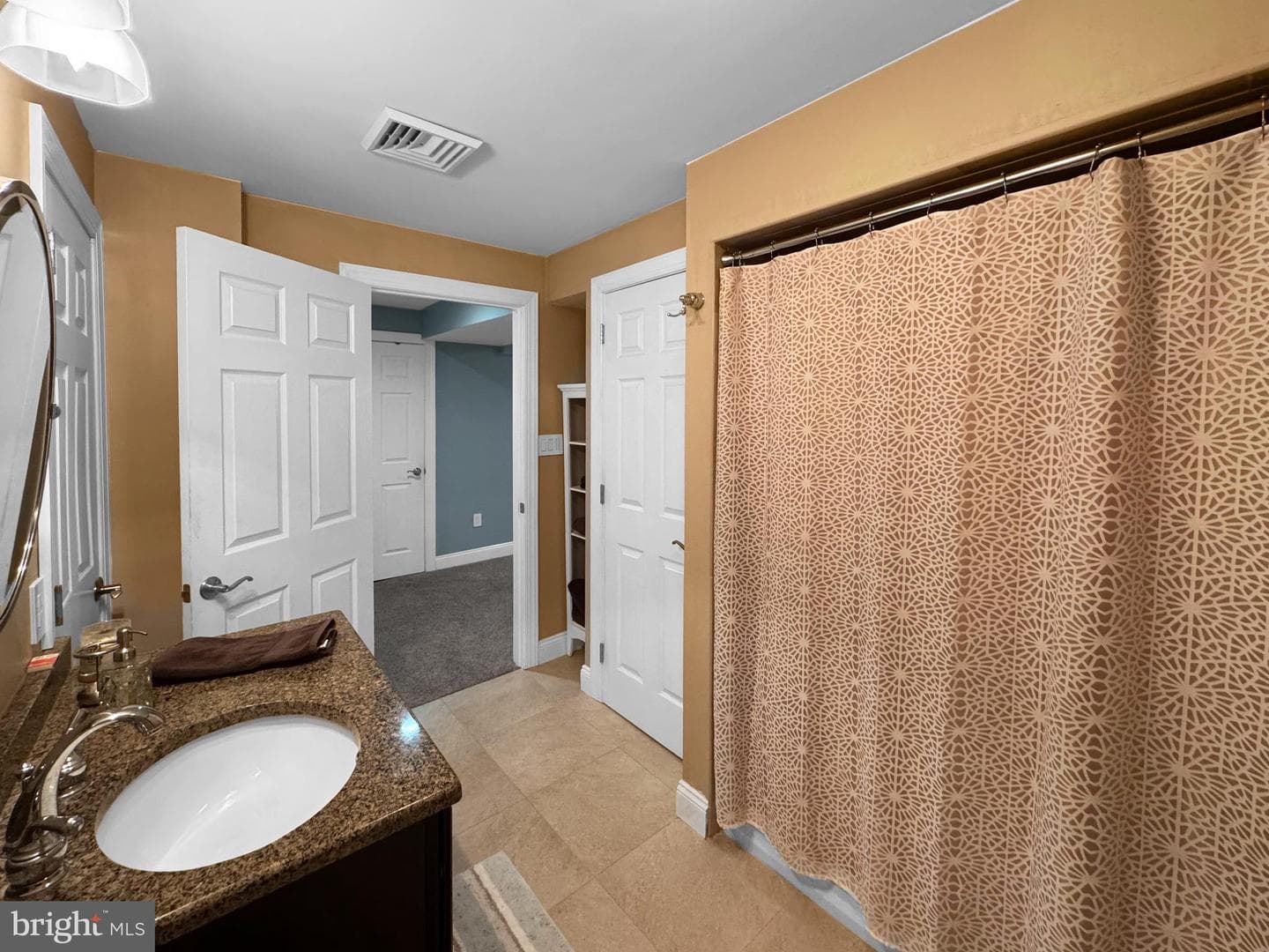 188 Freeland Drive photo 20