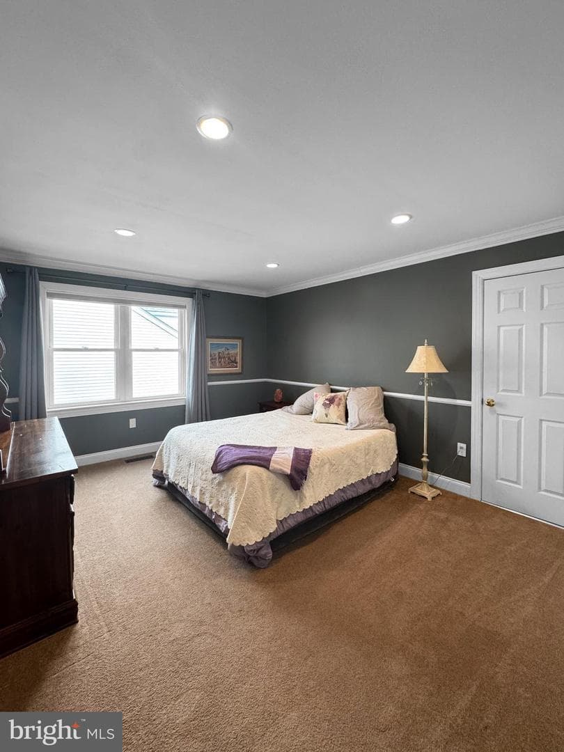 188 Freeland Drive photo 34
