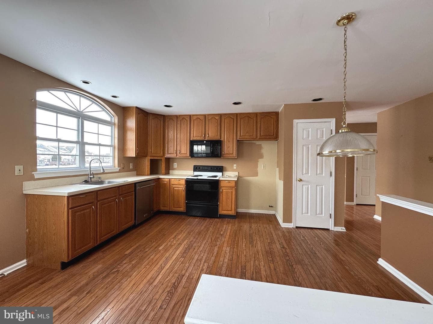 25 Castle Drive photo 13