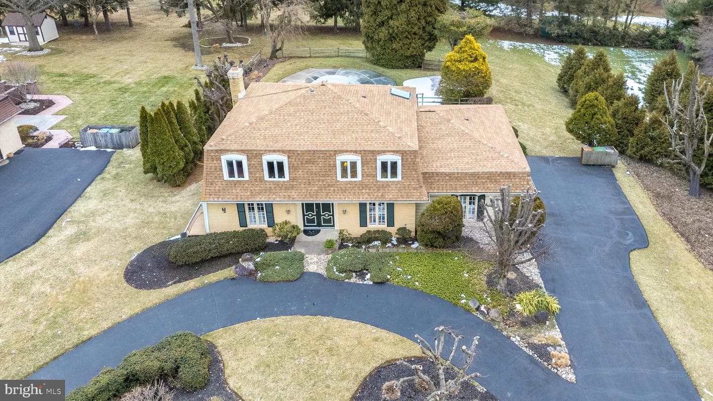 1753 Terrace Drive photo 3