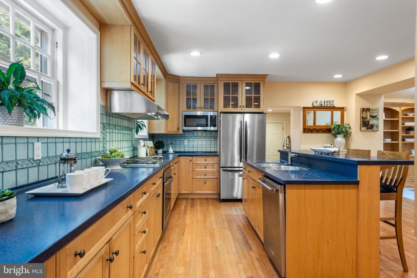 621 Pembroke Road photo 20