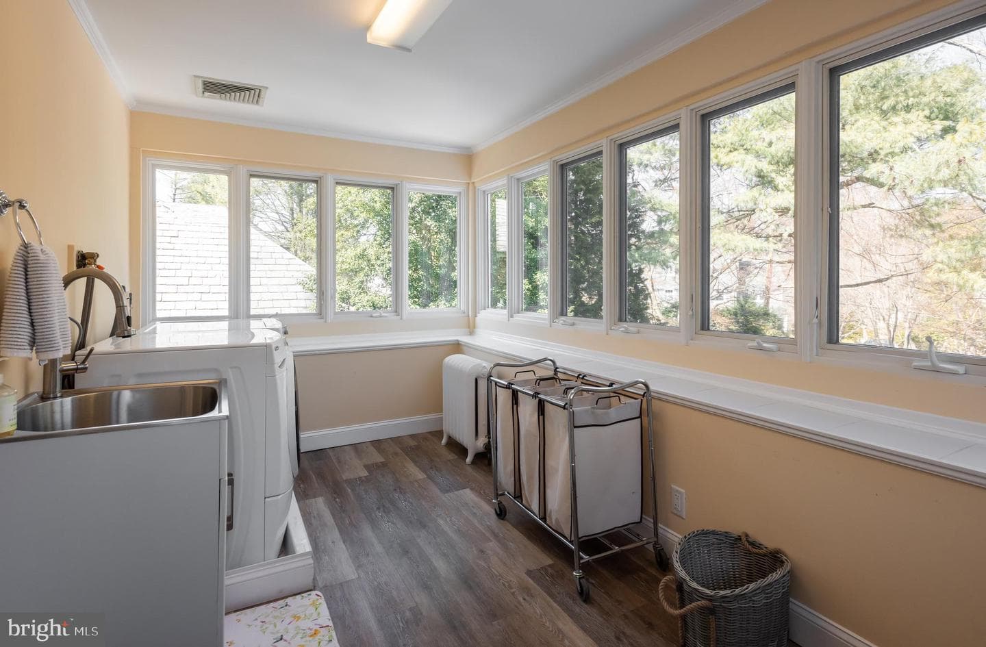 621 Pembroke Road photo 36