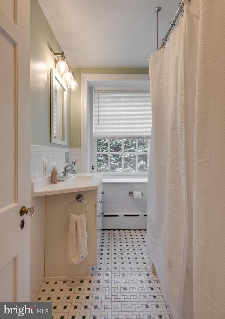 621 Pembroke Road photo 39