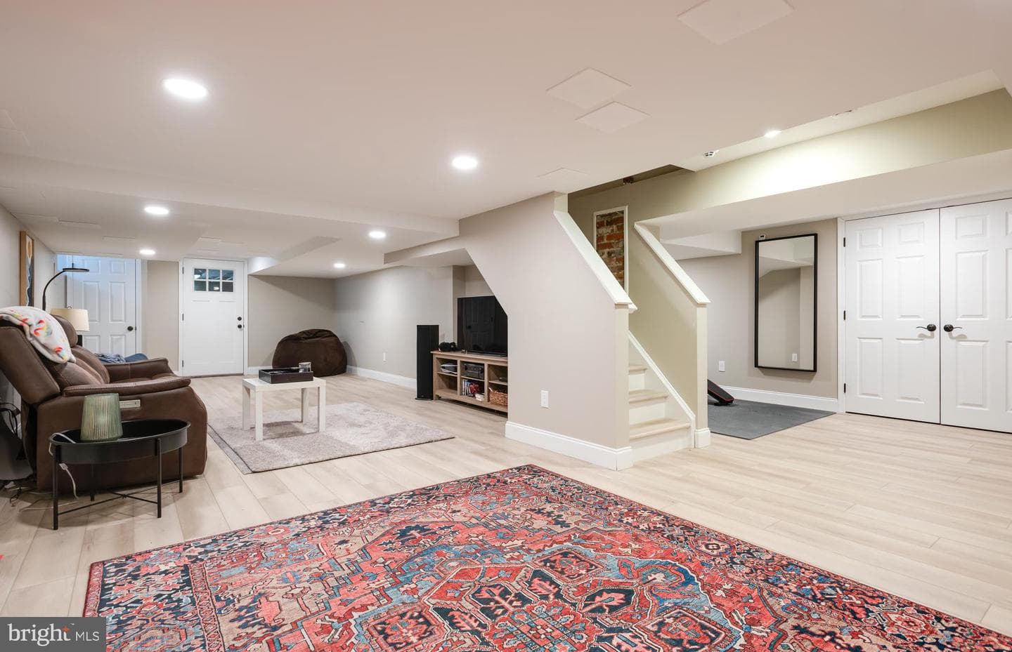 621 Pembroke Road photo 48