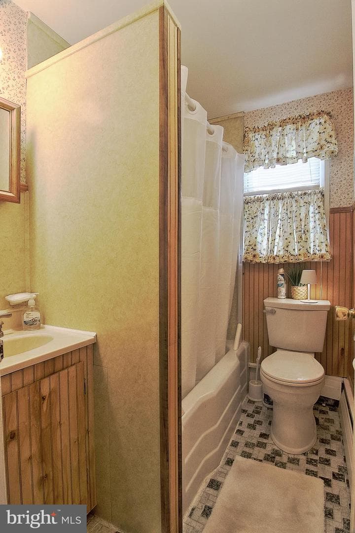 220 Wilson Street photo 11