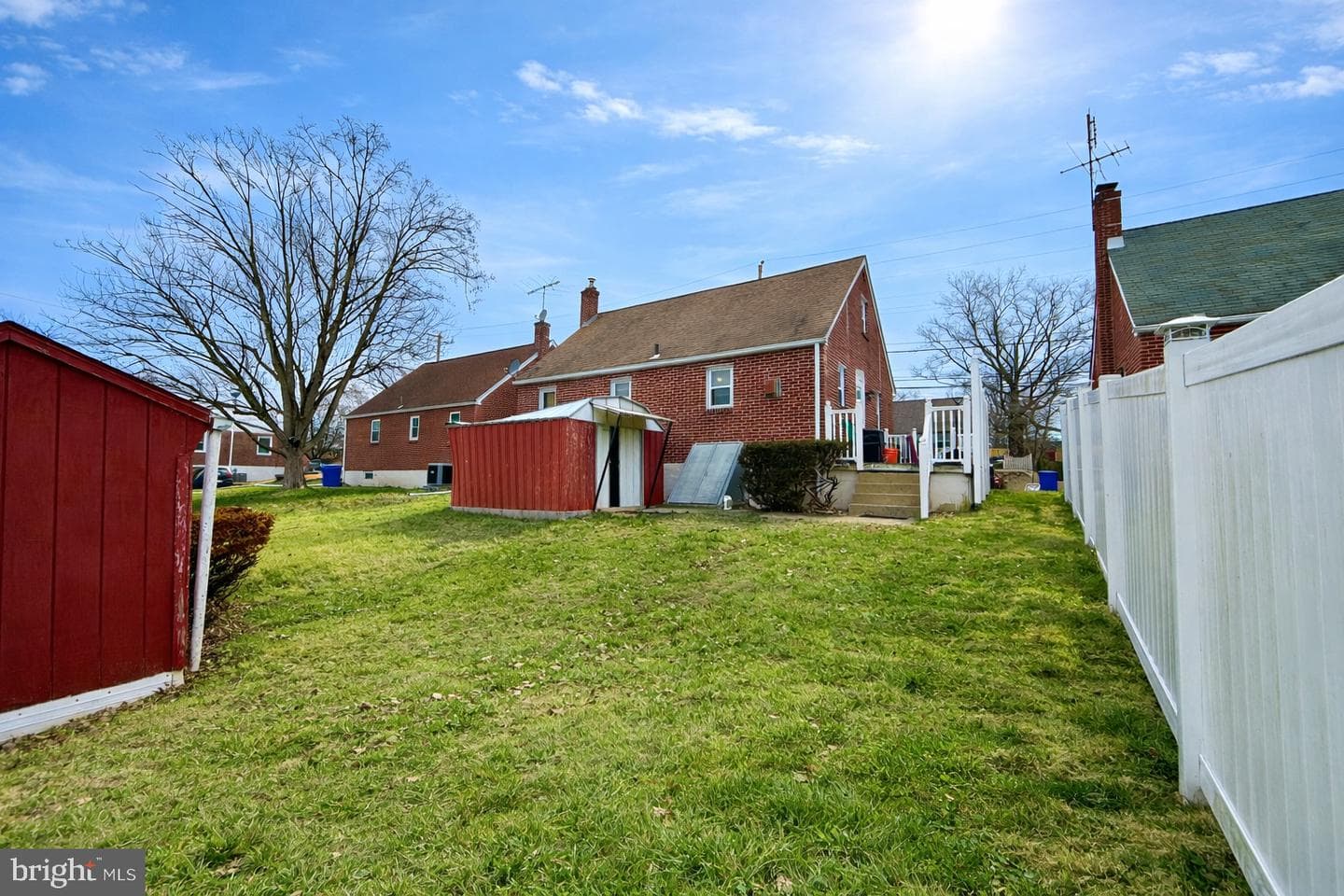 220 Wilson Street photo 14