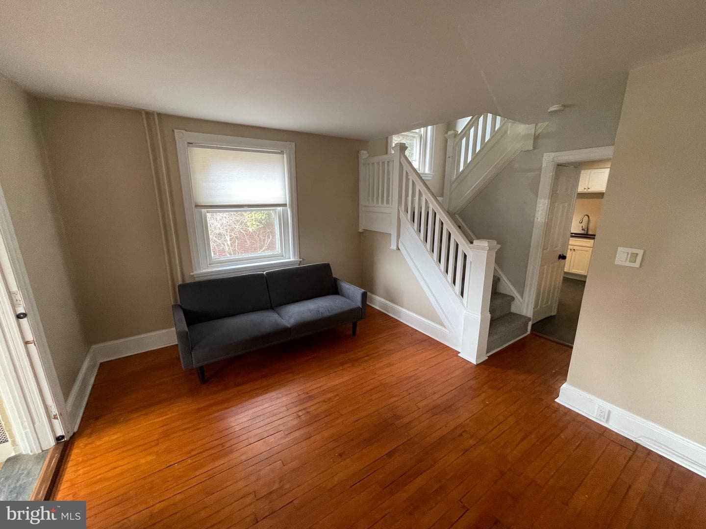 134 W 10th Avenue photo 8