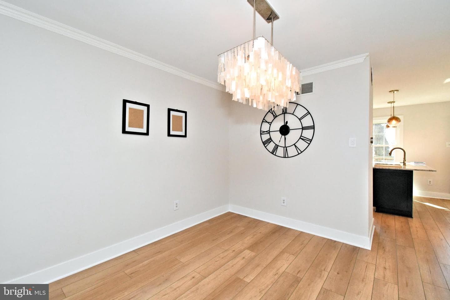 106 Yorkshire Way photo 10