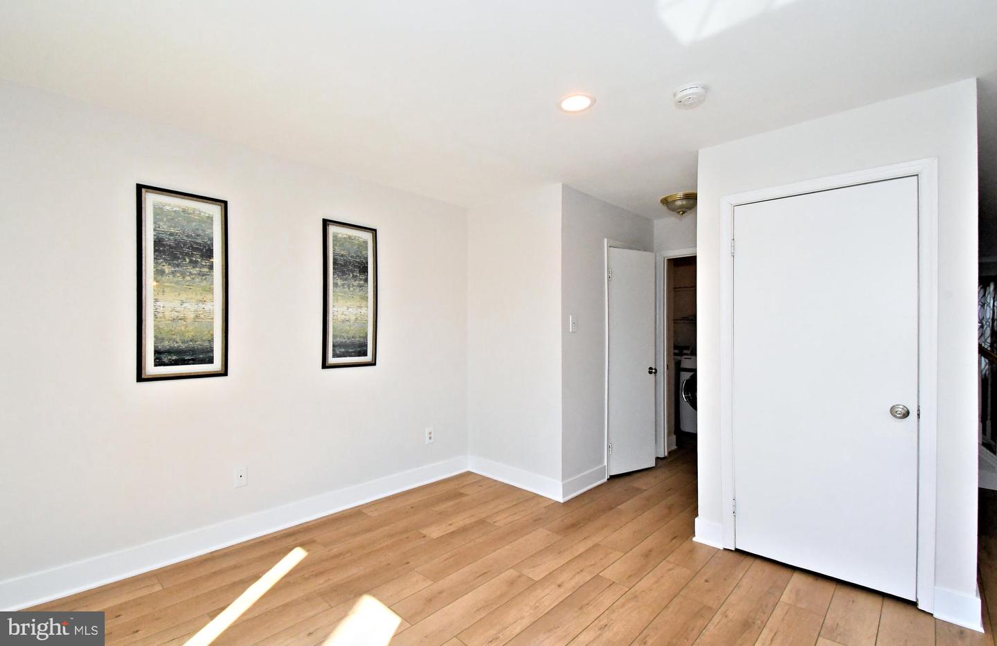 106 Yorkshire Way photo 25