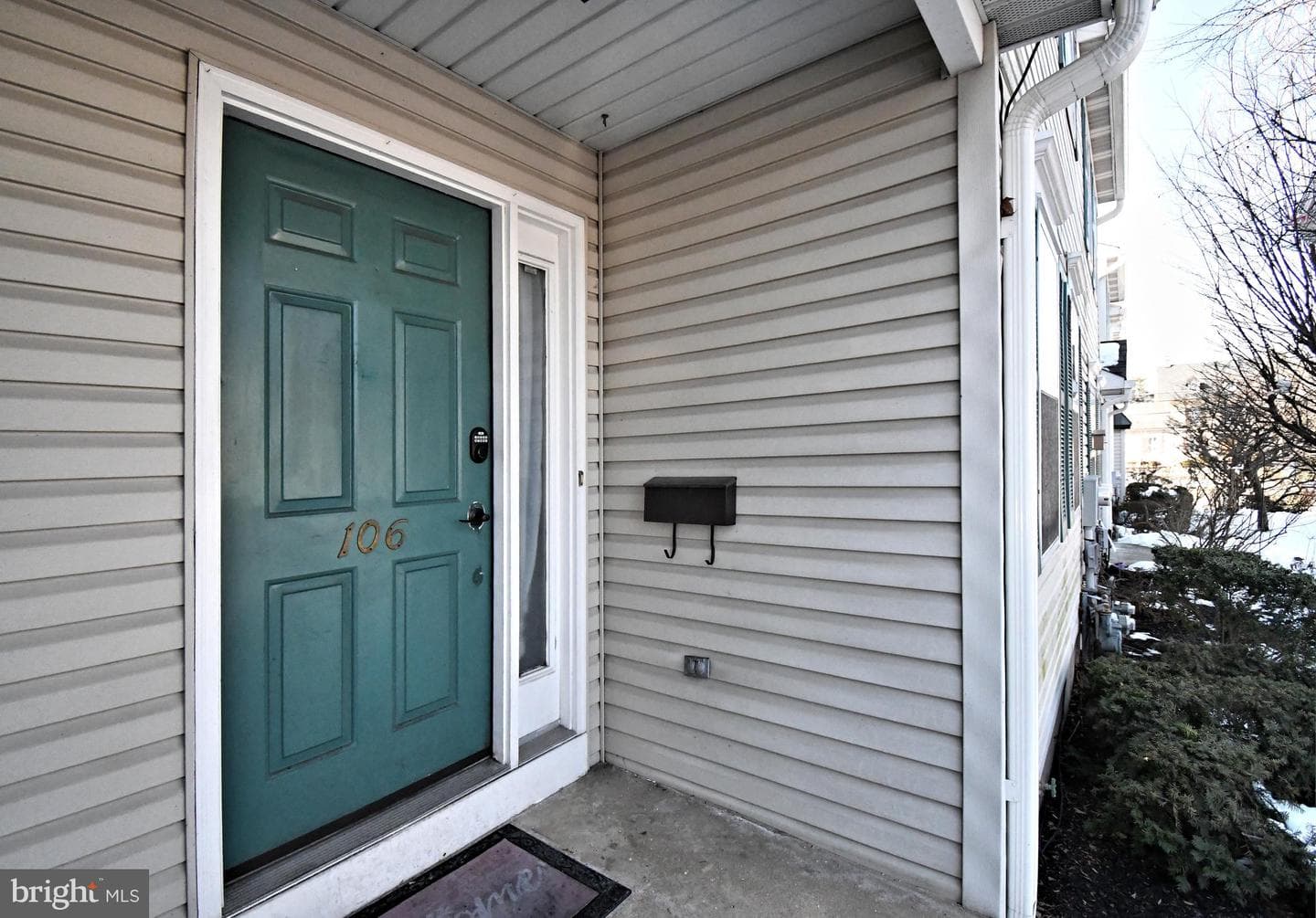 106 Yorkshire Way photo 3