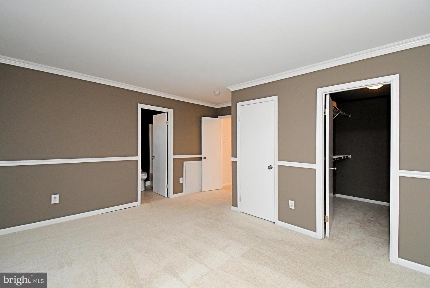 106 Yorkshire Way photo 37