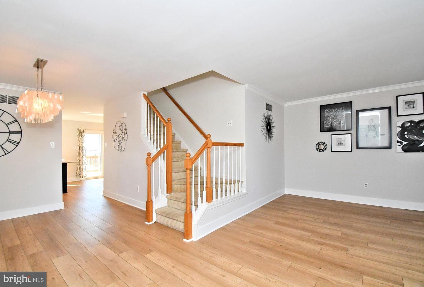 106 Yorkshire Way photo 4
