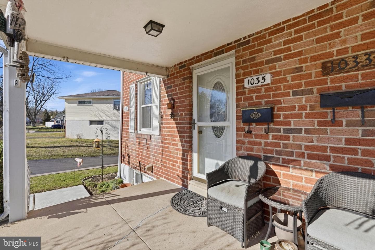 1035 Poplar Street photo 3