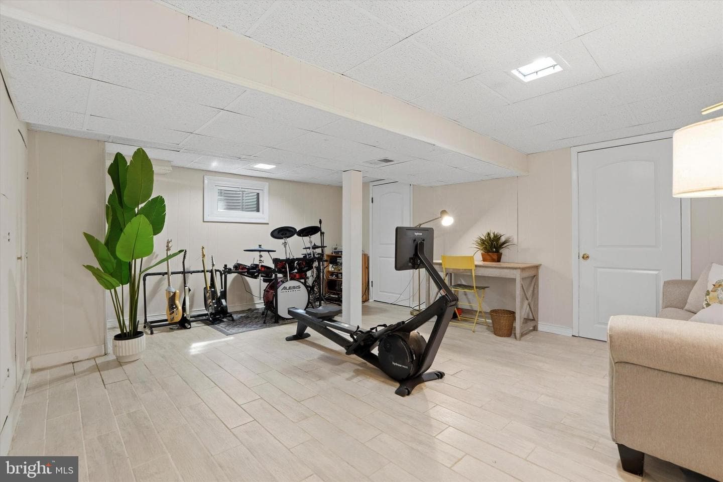 514 Kingston Road photo 31