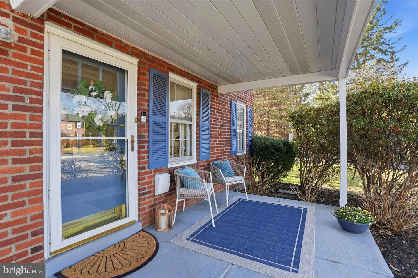 514 Kingston Road photo 4